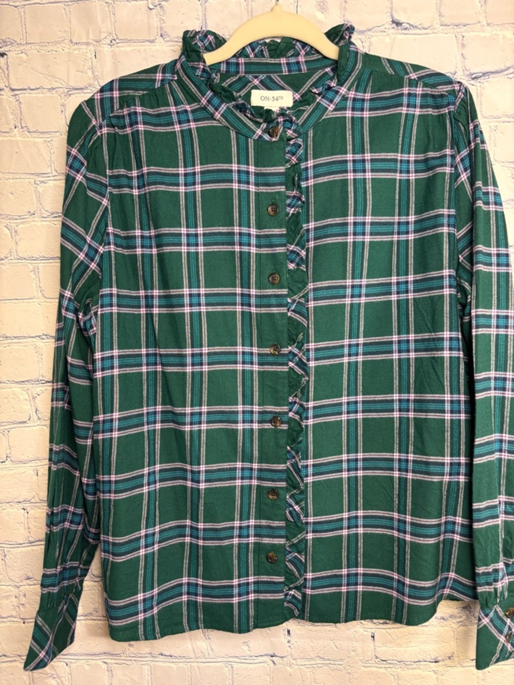 On 34th Green Plaid Flannel Ruffle Trim Festive Classic Button Down Shirt L